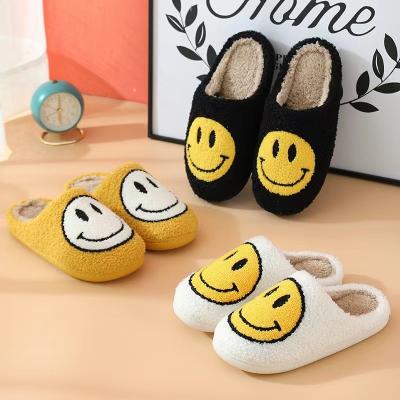 China Christmas Gift Fashion Trend Sales Faux Fur Warm Hairy Fur Female Smile Face Ladies Indoor Women Slippers Slippers for sale