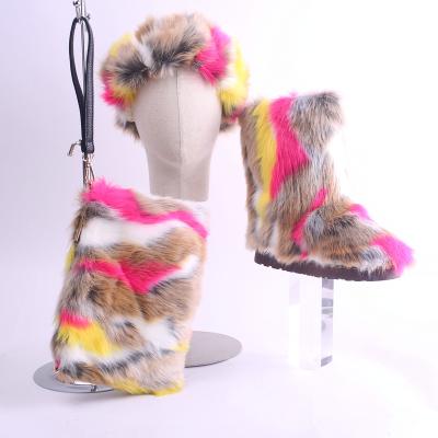 China New Season Trend Fashion Hot Sale Fashion Fluffy Faux Fur Colorful Shoulder Bags Women Purse Hoods And Boots Outdoor Sets for sale