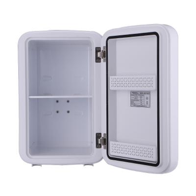 China Motorhome THERMOELECTRIC Outdoor Refrigerator Cooler Home Use Mini Beauty Fridge for sale