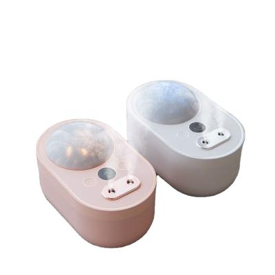 China Cute White Rectangular Air Purifying and Humidifying Spray Humidifier for Summer and Winter Air-Conditioned Rooms for sale