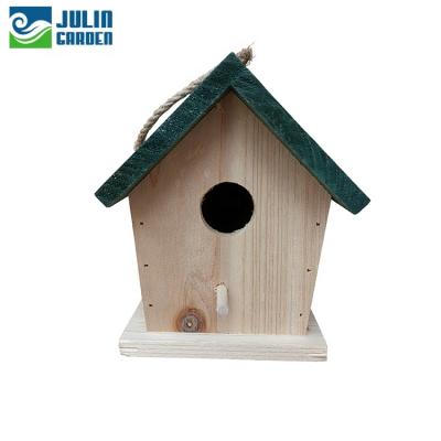 China Breathable Wooden Bird House Nest Box Garden Bird House for sale