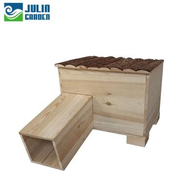 China Outdoor Breathable Wooden House Small Garden Hedgehog Stable for sale