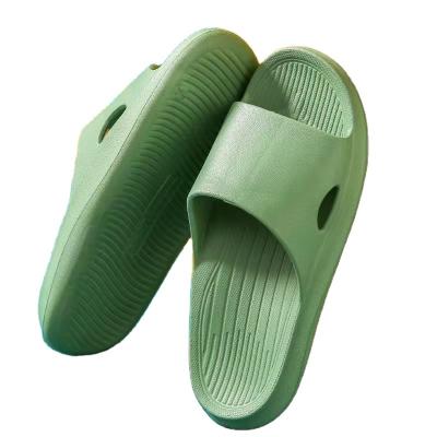 China 2021 Fashion Trend Best Quality High End Professional Manufacturer Summer Green Slippers for sale