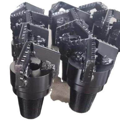 China Drill bit hot sale 118mm Drag Bit 3 blades for water well drilling Can be customized to any size for sale