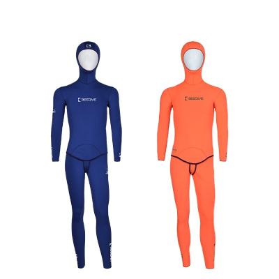 China 3 Millimeter Anti-UV Two-piece Men's Stretch Nylon Reversible Hood Diving Suit Using Yamamoto Neoprene for sale