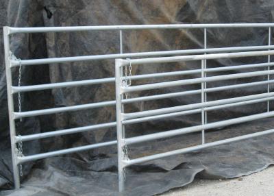 China Hot Dipped Galvanized Corral Panel, Chain Latch, 12 Ft Corral fencing en venta