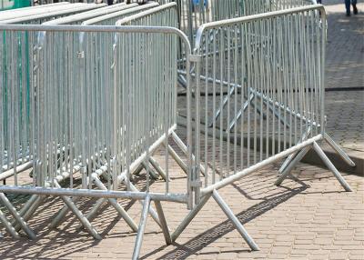 중국 Crowd Control Barriers Perth OD25mm x 2.00 Frame Infill OD19mm x 1.5mm wall thick hot dipped galvanized 42 microns 판매용