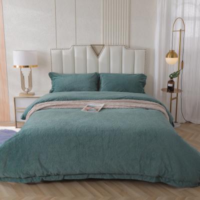 China Wholesale Nondisposable 100% Velvet Duvet Cover Set Customized Luxury Winter Bedding Set for sale