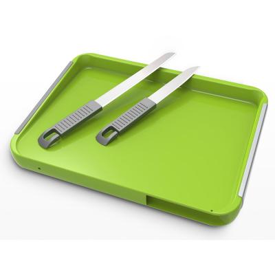 China 2020 Top Sale Disposable RTS Yangjiang Stock Cheap Fruit Knives With Cutting Board for sale