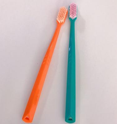 China ALB-4022T Adult Manual Toothbrush New Disposable Breathable Toothbrushes With PP Handle for sale