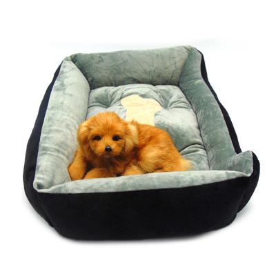 China New Style Travel Rectangle Wholesale Plaid Canvas Pet Beds Soft Cheap Dog Bed for sale