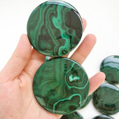 China Europe Hot Sale Gemstone Crafts Folk Malachite Crystal Circle Slice For Healing for sale