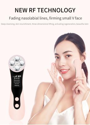 China Handheld Electronic Lifting Facial Machine RF Face Lift Massager Skin Care Beauty Device Skin Rejuvenation for sale