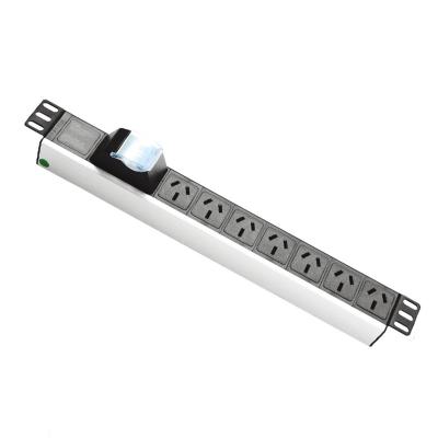 China Tuxin 1.5U Industrial Outlets Australia Type 7 PDU Socket With Circuit Breaker for sale