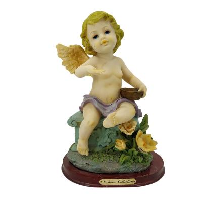 China Europe decor polyresin angel figurine hand painted home sculpture for indoor outdoor ornament for sale