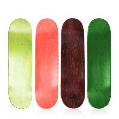 China Fabrica de venta caliente mayorista de alta calidad 7ply Skateboard cóncavo de arce en venta