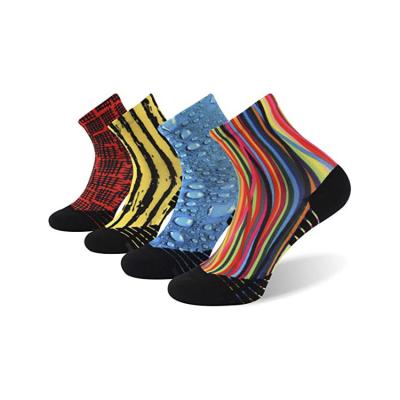 China Novelty Style Kid Sporty High Knee Design Sporty Long Men Print Socks for sale