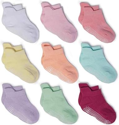 China Knitted Antibacterial Warm Sets Multicolor Premium Winter Cartoon Baby Socks for sale