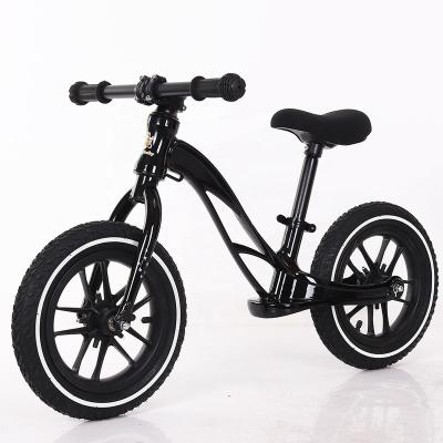 China Kids 2021 New Design Kids Balance Bike Magnesium Alloy Frame 12 Inch Cheap Push Bike Kids Balance Bike for sale