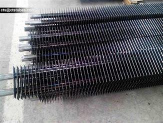 China HH Fin Welded Heat-Buis 16Mn 20G 12Cr1MoVG van de Ruilmiddel de Vierkante Vin Te koop