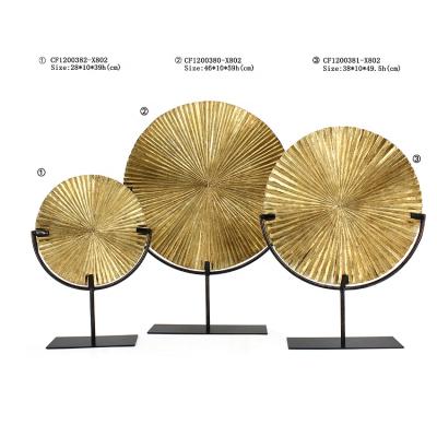 China CLASSIC Figurine Resin Round Leaf Desktop Sculpture with Metal Base Modern Sculpture Decorative Object for Home and Office and Table for sale