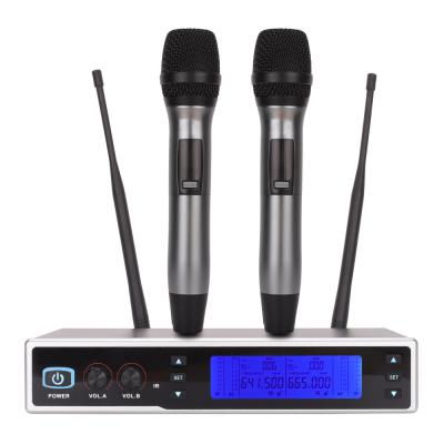 China Wholesale Cheap Price Headset Microphone Wholesale UHF Long Range Dual Channel Professional Handheld Wireless Microphone for sale