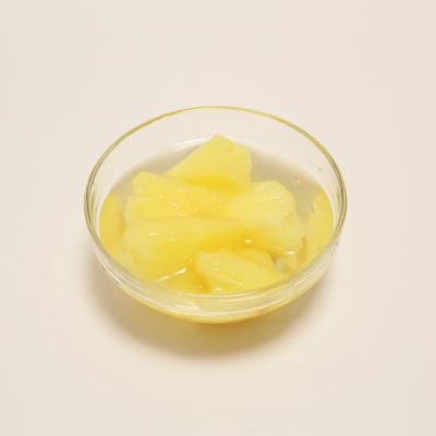 China Canned pineapple canned slices in high quality light syrup for sale