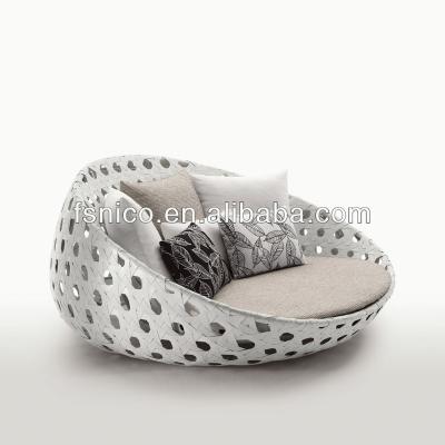 China Modern Hot Sale Outdoor Rattan Bed for sale