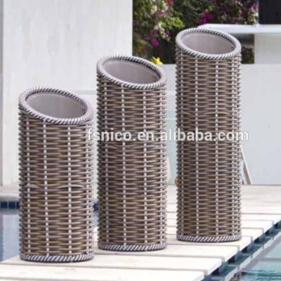 China Plastic Outdoor Furniture Flower Pots And Planters for sale