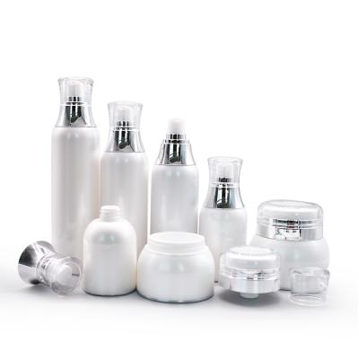 China Recyclable High Quality White Airless Bottle For Cosmetic Customized Logo Empty Cream Bottles Set for sale