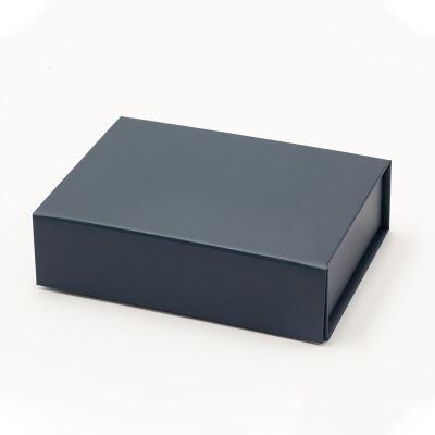 China Recyclable Small A6 Size Navy Blue Shallow Magnetic Flap Fold Flat Packed Present Box For Gifts for sale