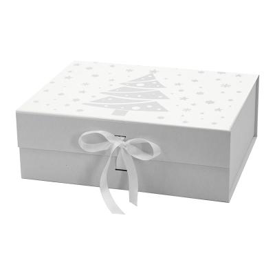 China Large Recyclable Custom Printed Christmas Eve Presentation Gift Hamper A4 Deep White Boxes With Ribbon for sale