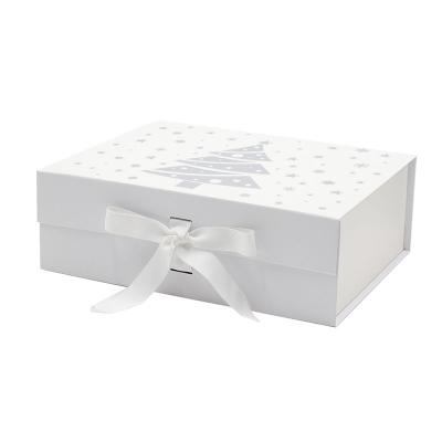 China Recyclable Custom Ribbon Style Printed White Christmas Eve Present Gift Box With Magnetic Lids for sale