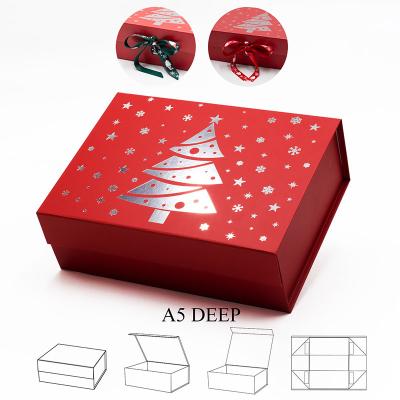 China Recyclable Custom Color Foil Stamping Magnetic Style Lid Christmas Basket Gift Box Wholesale for sale