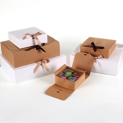 China Wholesale High Quality Recyclable Luxury Custom Logo Macaron Cardboard Paper Gift Box for sale