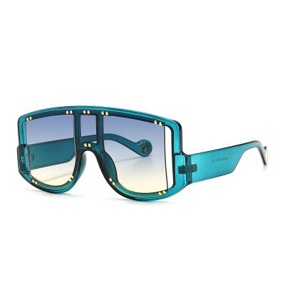 China Trendy Hot Selling Shades Sunglasses Big Full Frame Unique Oversized Fashion Sun Glasses UV400 for sale