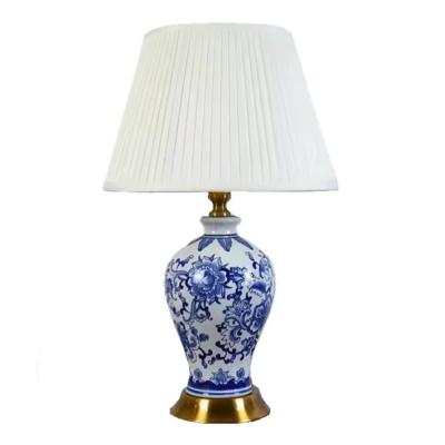 China Asian Marglice Classical Hotel Bedside ceramic desk Light Cozy Retro Home Traditional China Blue white Porcelain Table Lamp for sale