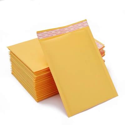 China The padded impact resistance Kraft envelope laminated with the top air bubble cushioned and kraft paper for sale