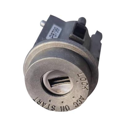 China Foton Aumark Metal Truck Door Lock Cylinder for Perfect Fit and Function for sale