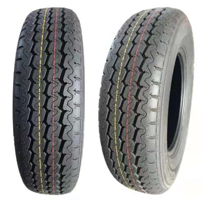 中国 Foton Aumark 商用旅客機 1200R20 900 1000-20 1100 12R22.5 トラックタイヤ バイアスデザイン 販売のため