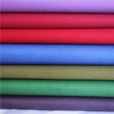 China 233 Thread Count Anti-Static Top Class 40*40 133*100 100% Cotton Feather Down Proof Fabric For Feather Duvet Covers And Pillow Shams for sale