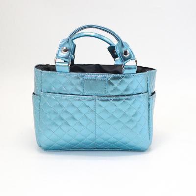 China DEQI Fashion High-quality Shiny Leather Handbag Fashion Large Capacity Accessories Ice Skating Track Tote Bag for sale