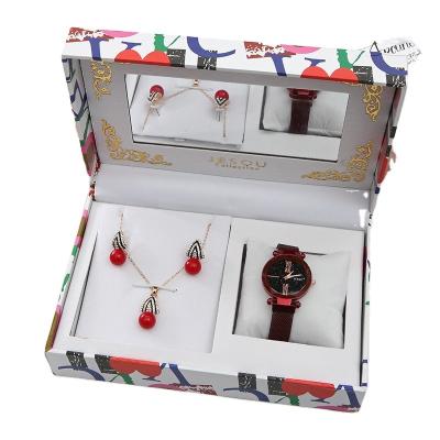 China 2020 New Fashion Necklace Earrings Watch Three-Piece Women'S Gift Set for sale