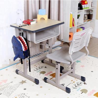 China Chinese Children Classroom Furniture Set Home Children Study Table and Chair Set for sale