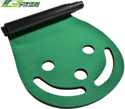 China Perfect Desktop Golf Putting Mat Professional Indoor Putting Green for Home and Office with Soft Realistic Surface for sale