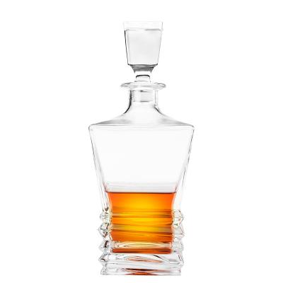 China Unique Style High Level Crystal Glass Liquor Whiskey Decanter With Lid For Alcohol Rum Wine Whiskey Tequila 800ml for sale