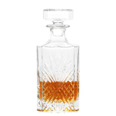 China Wholesale New Classic/Postmodern Factory Whiskey Glass Whiskey Vodka Decanter Bottle With Gift Box 750ml Exquisite Carving for sale