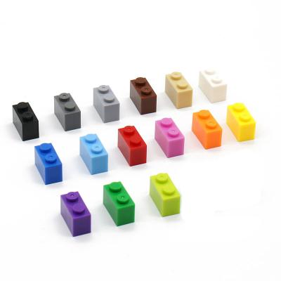 China Building Toy Plastic 1x2 Brick High Parts Compatible Building Block DIY Toys Bulk Educational Blocks for sale