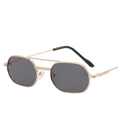 China 2022 High Quality Retro Classic Rectangle Sunglasses Vintage Steampunk Metal Frame Uv400 Outdoor Sports Sun Glasses for sale