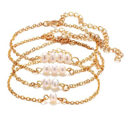 China Vintage Eco-Friendly Commercial Good Quality Gold Assurance Freshwater Pearl Chain Bracelet Women for sale